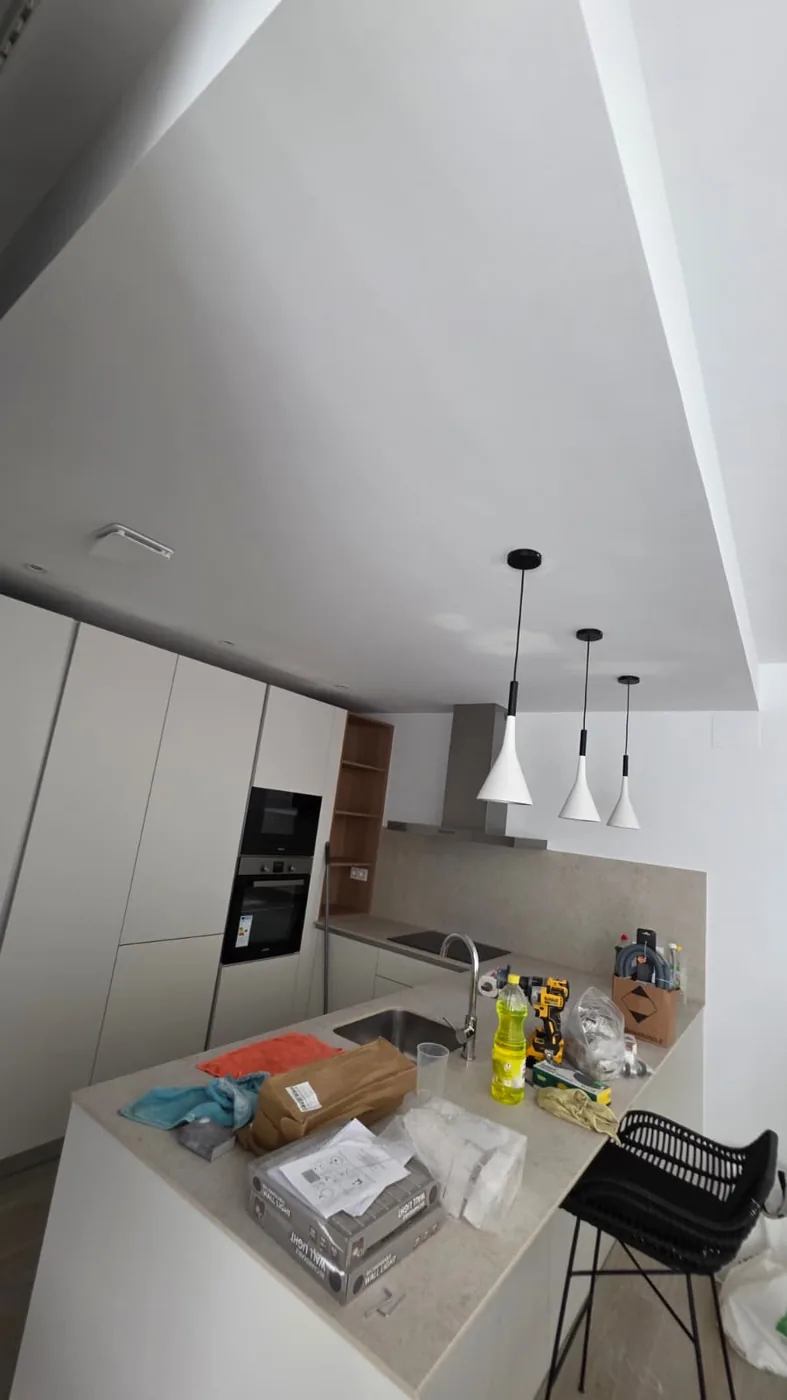 Cocina reformada — trabajo real de Anra Multiservicios